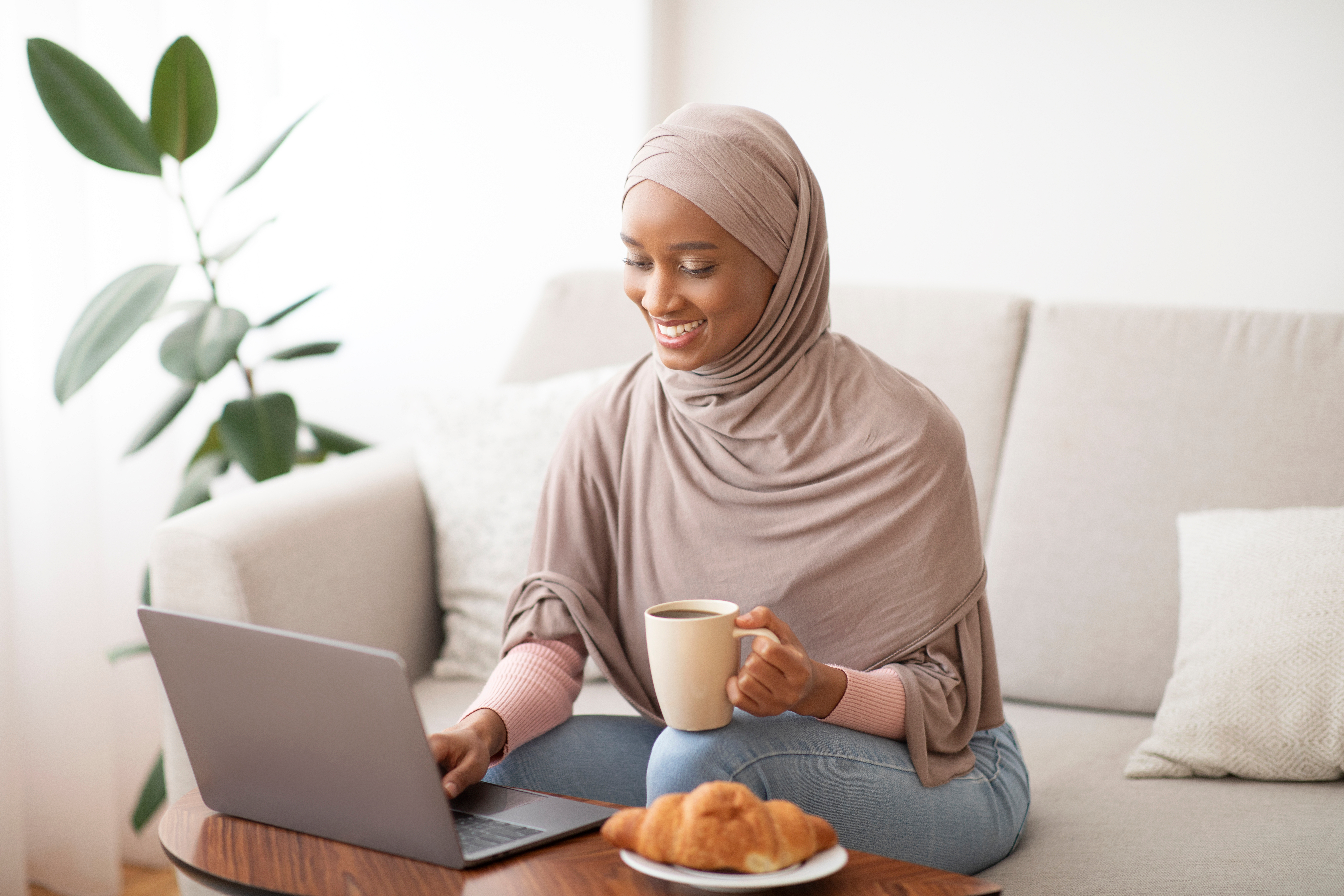 5 Must-Have Online Proctoring Features for Colleges and Universities
